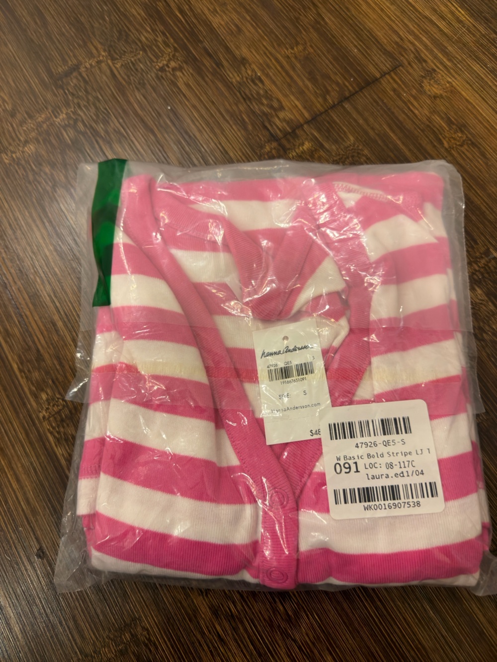 Hanna Andersson Pink and White Pajamas top NWT S